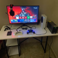 اكس بوكس سيريس اس • هارد ٥٠٠GB • شاشة ٢٧ بوصة
