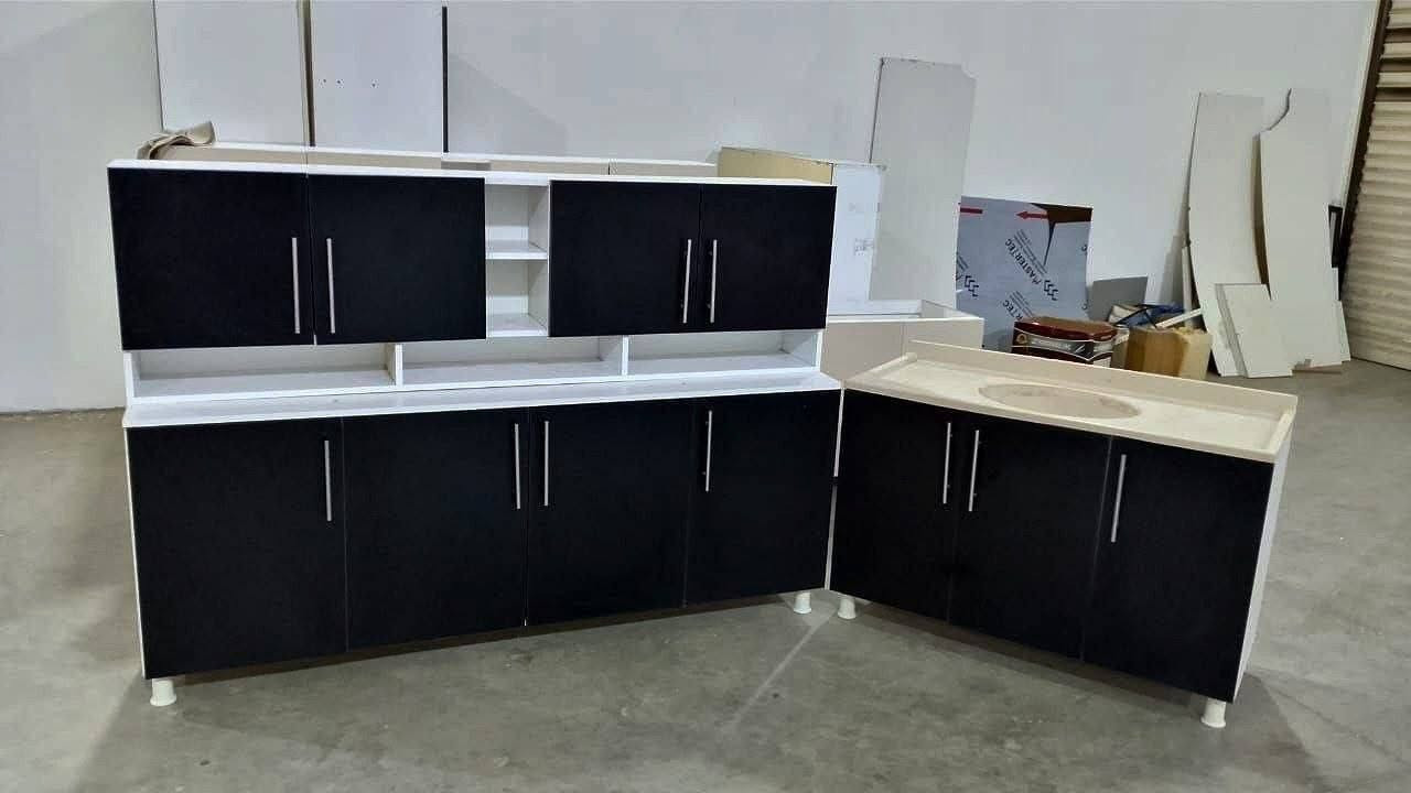كاونترات جديدة درجه اولى   تتوفر الوان mdf تركي
قياس مترين وسنك متر وربع مرمر 3قطع 
السعر350الف 
توصيل مجاني للحجز خاص واتساب***********
