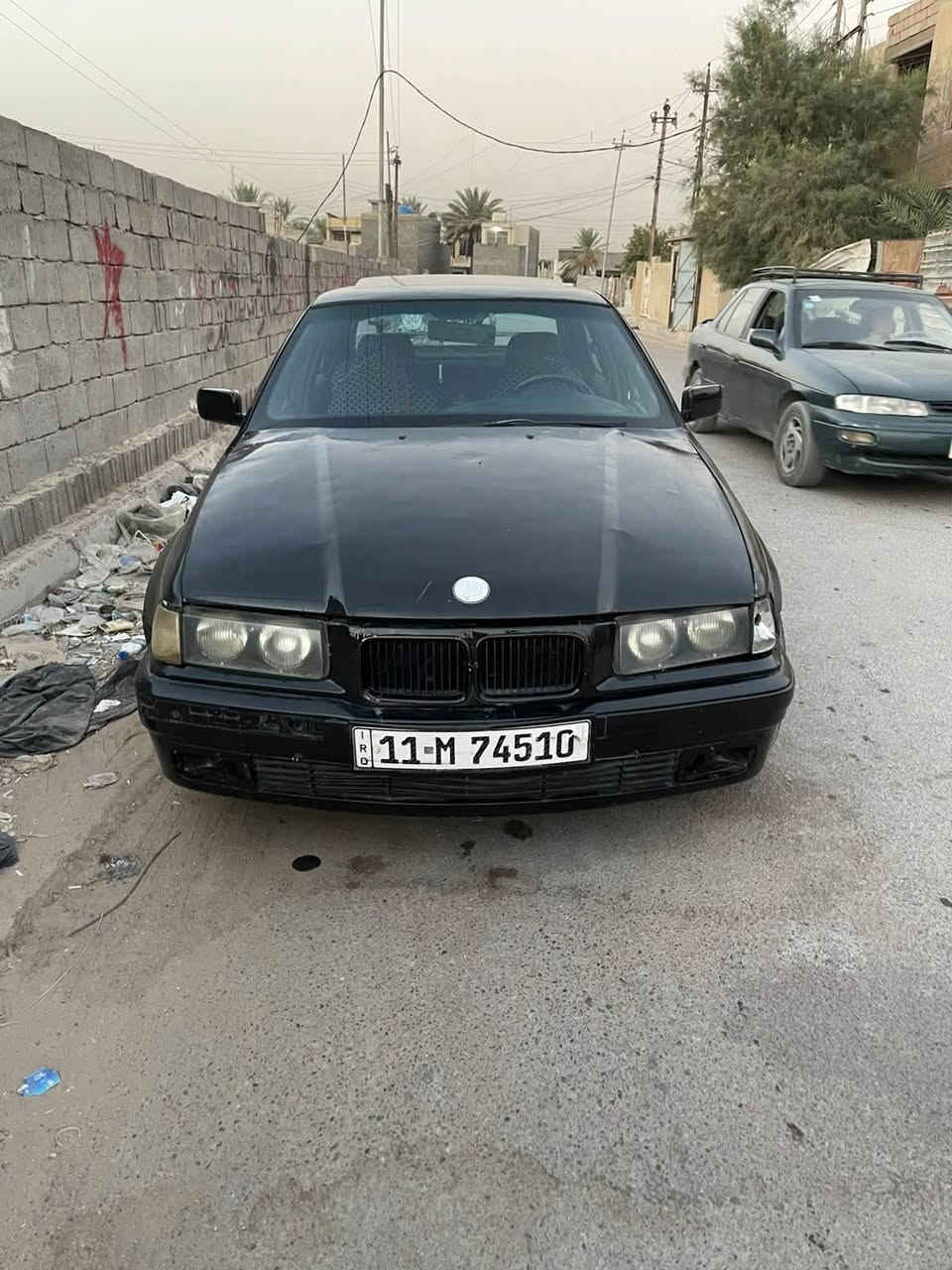 سلام عليكم بي إم E36 للبيع فقط مكينه ٦  خير من الله كير fz عادي بيه داش كام سياره مصبوغه جامله امامي صبغه طافي بس بجمه مو زين صدر 50 ٪؜ سنويه اقل شهر من سقطت تحويل مباشر صاحبه بريد تحويل مكان سياره بغداد البياع ***********.  سعر ٢٩ قفله
