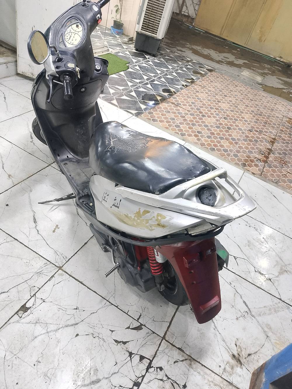 السلام عليكم دراجه للبيع ماكس 140دراجه حلوه و نضيفه السعر 250
بغداد شهداء البياع 
رقمي ***********