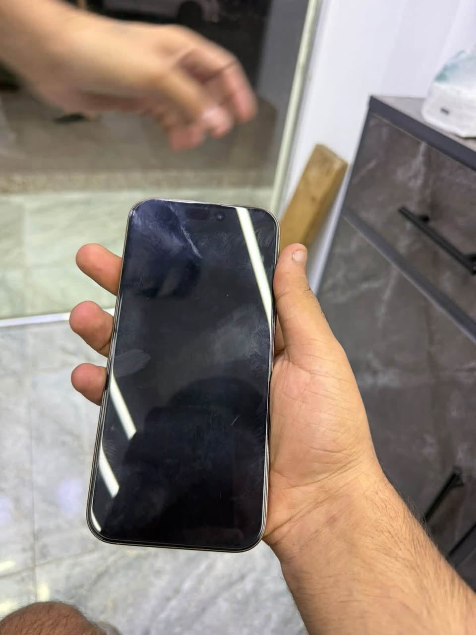 آيفون ١٦ برو ماكس • ٢٥٦ • بطاريه ٩٥