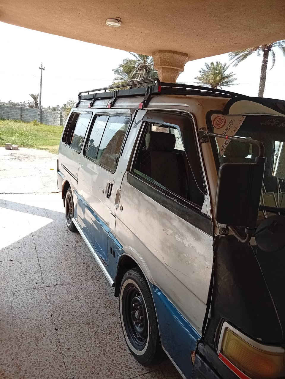 السلام عليكم كيا موديل 95 سياره باسمي سنويه 27 سياره ما عليها لا غرامات ولا هيئه مصفره ماكينه كير واكسل خير من الله بيها تنقيص بسيط العنوان  ابو غريب***********
