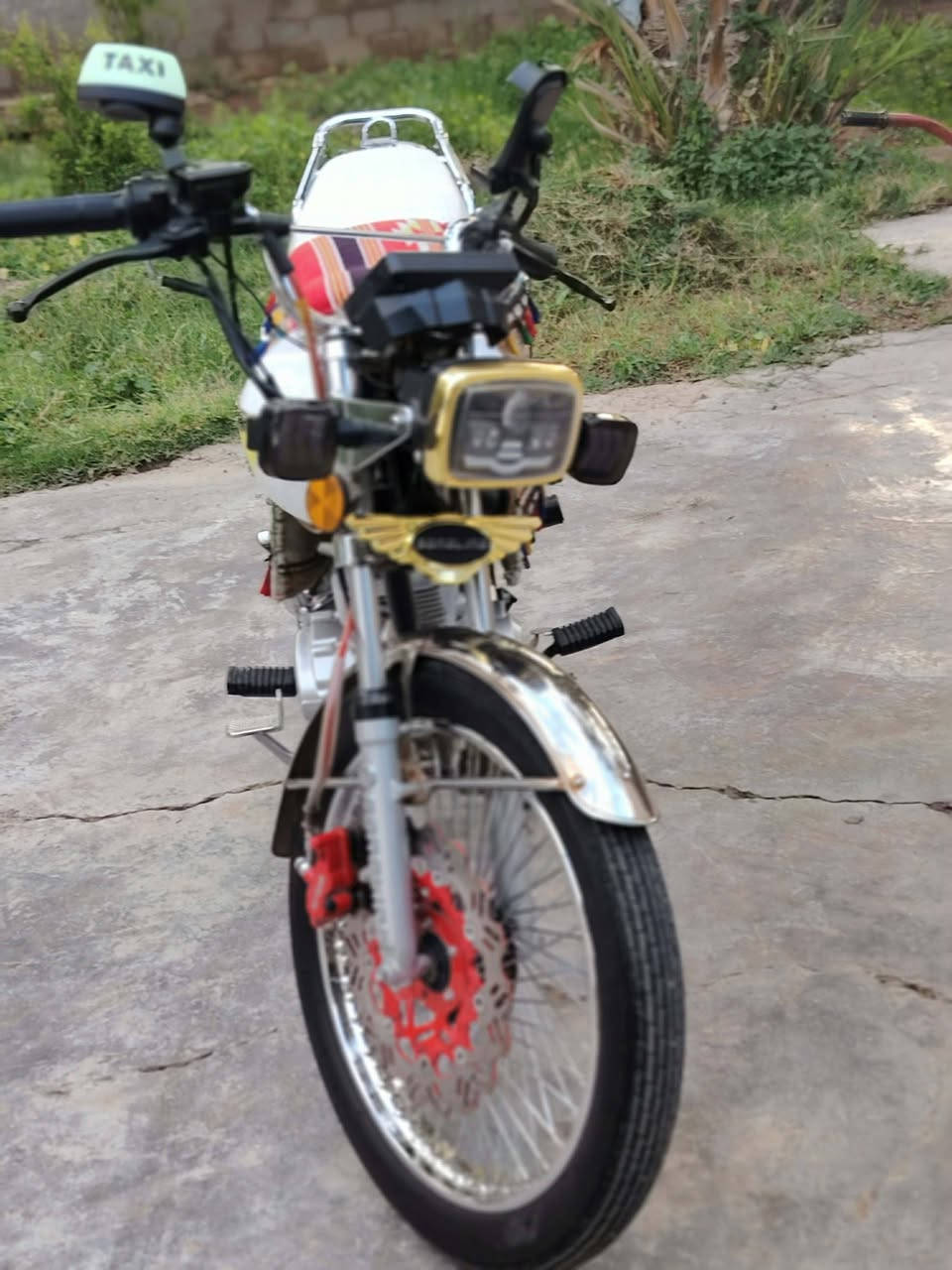 للبيع تايكر موديل 25جاهز من كلشي شوفت عينك مكان ديالى بلدروز قريه عتبه موجود خاص أو رقم ودلل ***********
