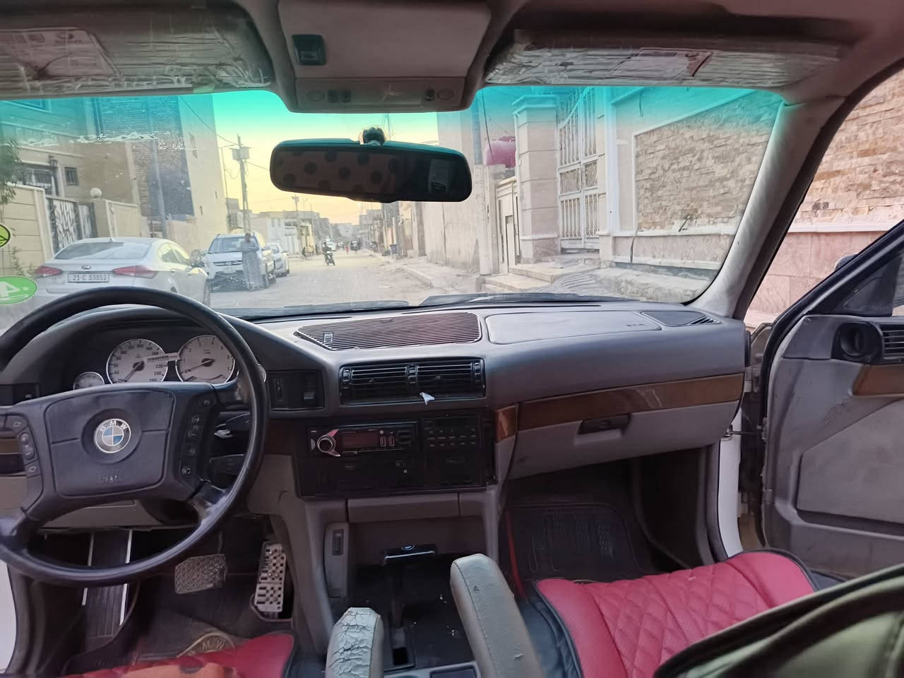 السلام عليكم بي إم ٥٢٥ سياره كفاله قطعه وحده صبغ البنيد سياره جاهزه مكينه كير حداديه تخم تايرتبريد السعر ٥٨ وبيه مجال وكلشي ذاكر بل فيديو ***********
