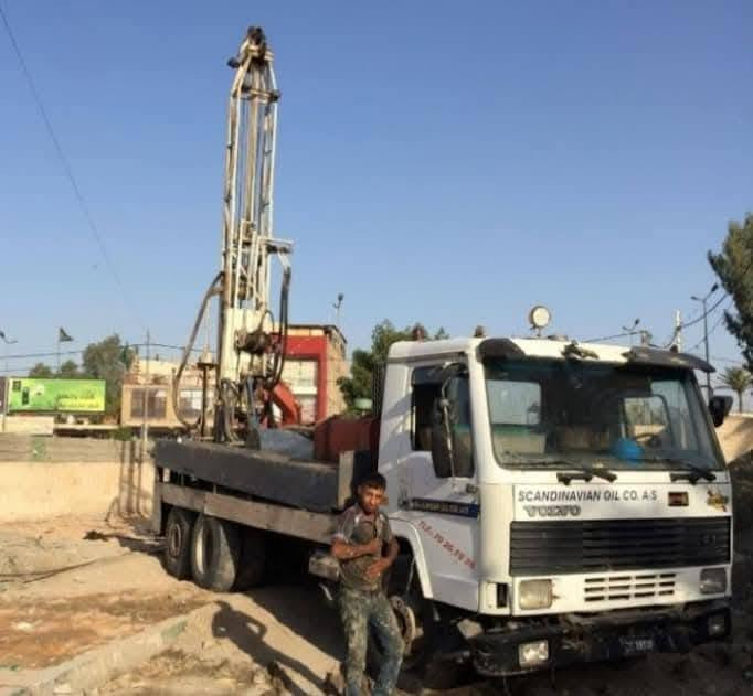 ***********))***********)(  شركه النبع لحفر الابار وحفر الركائز والحفر ا الافقي تنشيف المياه الجوفيه وفحص التربه والحفر المخفي باداره ابو ياسر الموسوي للاستفسار اتصل اعلاه

