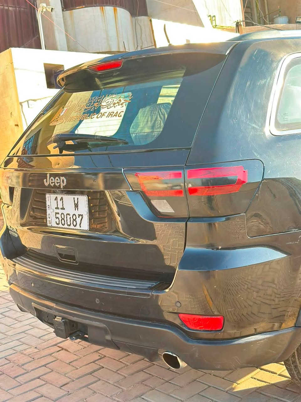 السلام عليكم
للبيع    2013 Jeep Grand Cherokee L Limited

جيب ليمتد  1/1

رقم بغداد الجديد 

بأسمي تحويل ثاني يوم

المواصفات:-

بصمة تشغيل 

بصمة ابواب وصندوق

تشغيل عن بعد 

بانوراما

كشنات جلد 

كشنات كهرباء

كشن خزن ميموري

دمام خلفي

حساسات خلفي

مكينه 3600 سته سلندر 

السيارة بيها صبغ عام حادث امريكا جاملغ وبنيد 

رايدها ب 115 وبيها مجال بسيط 

عنوان بغداد الكرخ

***********
