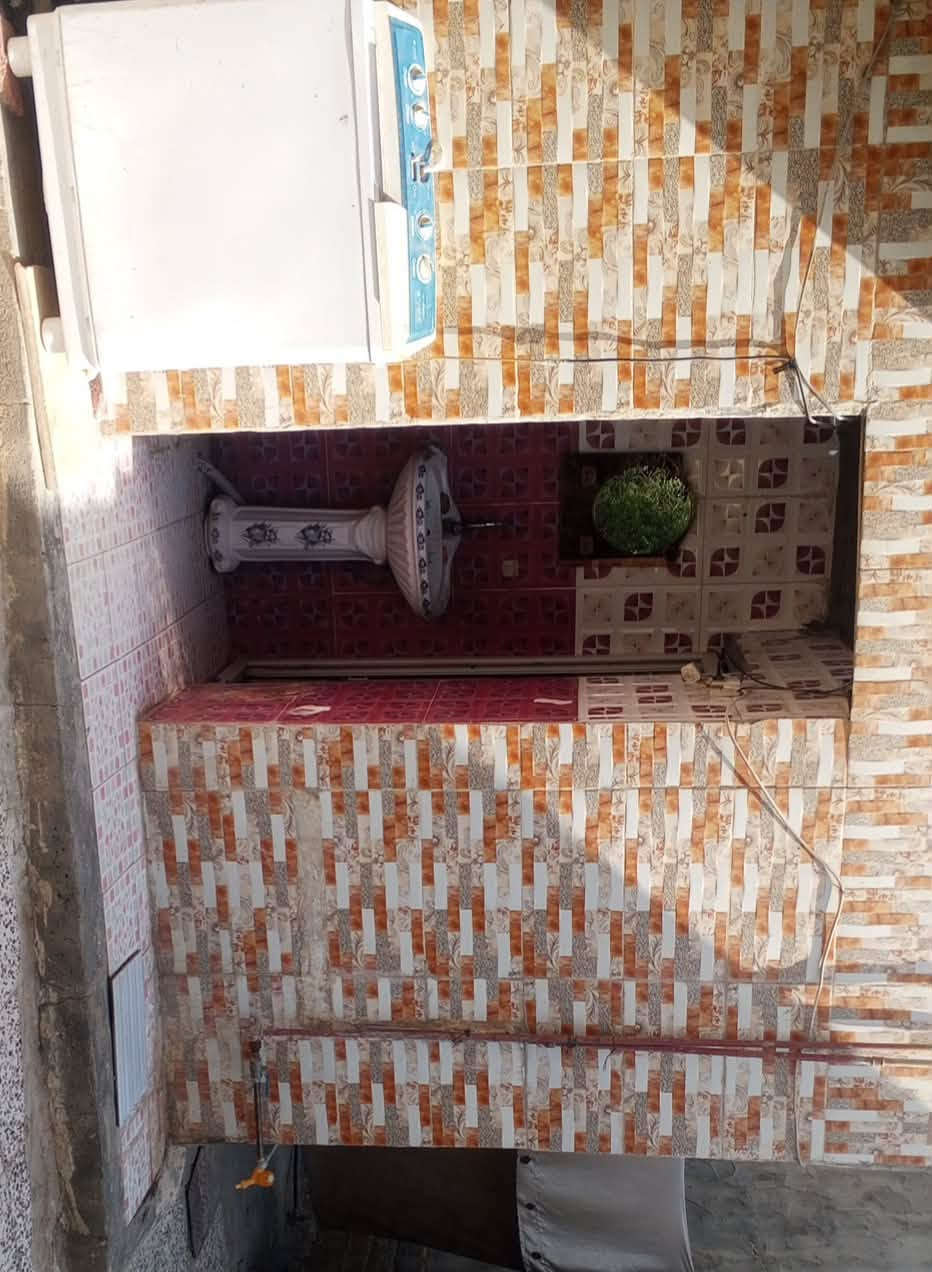 على السريع • ١٥٠م • ٢ غرف