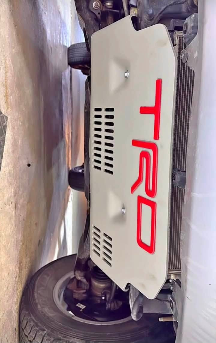 السلام عليكم 
💎على بركة الله رجع توفر درع( TRD PRO )  بأنسب الاسعار واجود النوعيات
💎 خاص بسيارات 4runner , FJ cruiser , tacoma
 ⚒️ينشد على السيارات التي لاتحتوي على نظام KDSS
💰السعر ٢٤٠،٠٠٠ الف دينار 
🚛 يتوفر توصيل الى جميع انحاء العراق 
☎️ للحجز والاستفسار مراسلة الصفحة 
او الاتصال على الرقم ***********
