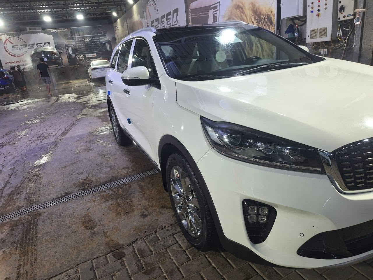 🚘 للبيع كيا سورينتو 2020 خليجي – فول مواصفات
▫️ 6 سلندر
▫️ دفع رباعي AWD
▫️ قير أوتوماتيك
▫️ الممشى: 40,000 كم
▫️ اللون: أبيض
▫️ سقف بانوراما
▫️ كراسي كهربائية
▫️ كراسي أمامية تدفئة وتبريد
▫️ الكراسي الخلفية تدفئة
▫️ شاشة أصلية مع Apple CarPlay
▫️ تحكم ستيرن
▫️ تشغيل بصمة + بصمة أبواب
▫️ شنطة كهربائية
▫️ 5 كاميرات
▫️ حساسات أمامية وخلفية
▫️ مانع انزلاق
▫️ هاند بريك كهربائي
▫️ LED أمامي
▫️ نظام ترحيب عند الاقتراب من السيارة

📍 الموقع: بغداد – الغزالية
💰 السعر: 270 ورقة
📞 للاتصال: ***********

السيارة خليجي ومواصفاتها عالية، والفحص خير دليل.
