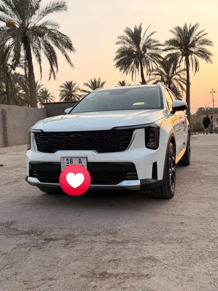 السلام عليكم
سورنتو 2025 خليجي
زيرو ماشية 8000 الاف فول مواصفات عدى البونراما
4 كامرات 12 حساس تقديم بالريمونت
ضمان 5 خمس سنوات مكفولة من كلشي بعدها بنايلون الشركة 
رقم بابل مكينة 3.500
 
السعر المطلوب 32500$
 العنوان حله/ شارع 80
للاستفسار /***********
