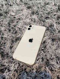 آيفون 11 • ٦٤ • بطارية ٧٤