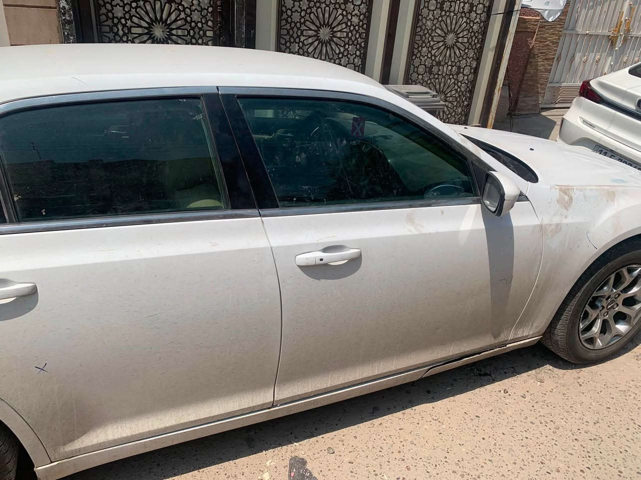 السلام عليكم اوباما ٢٠١٤ للبيع او مراوس بجارجر ١٥ وفوك 
رقمها بصره وتفاصيل كله بسونار مكينه ٣٦٠٠ 
مكاني بغداد الشعب 
***********
