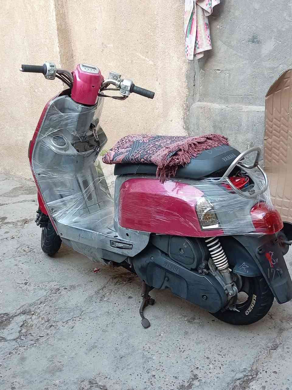 مكلف بل نشر!!!!! نوزل للبيع صارلها شهرين تقريبااا الدراجه احلا من الصوروكلها مختمه شوفت عينك الوصل موجود ماخذها 1200 اريدها 950 مكاني كربلاء ولشراي يجي ويدلل ما قصصر ويااا. واتساب متواجد ***********
