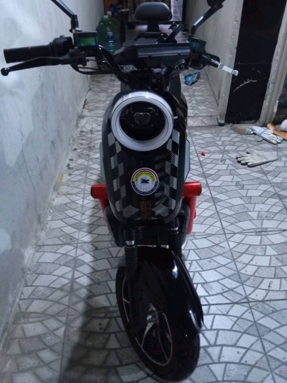 X900 • مدى ٤٥-٥٠كم • تحمل ١٥٠كغ