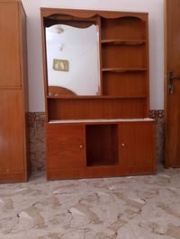 غرفه اخشاب • نضيفه • قابلة تفاوض