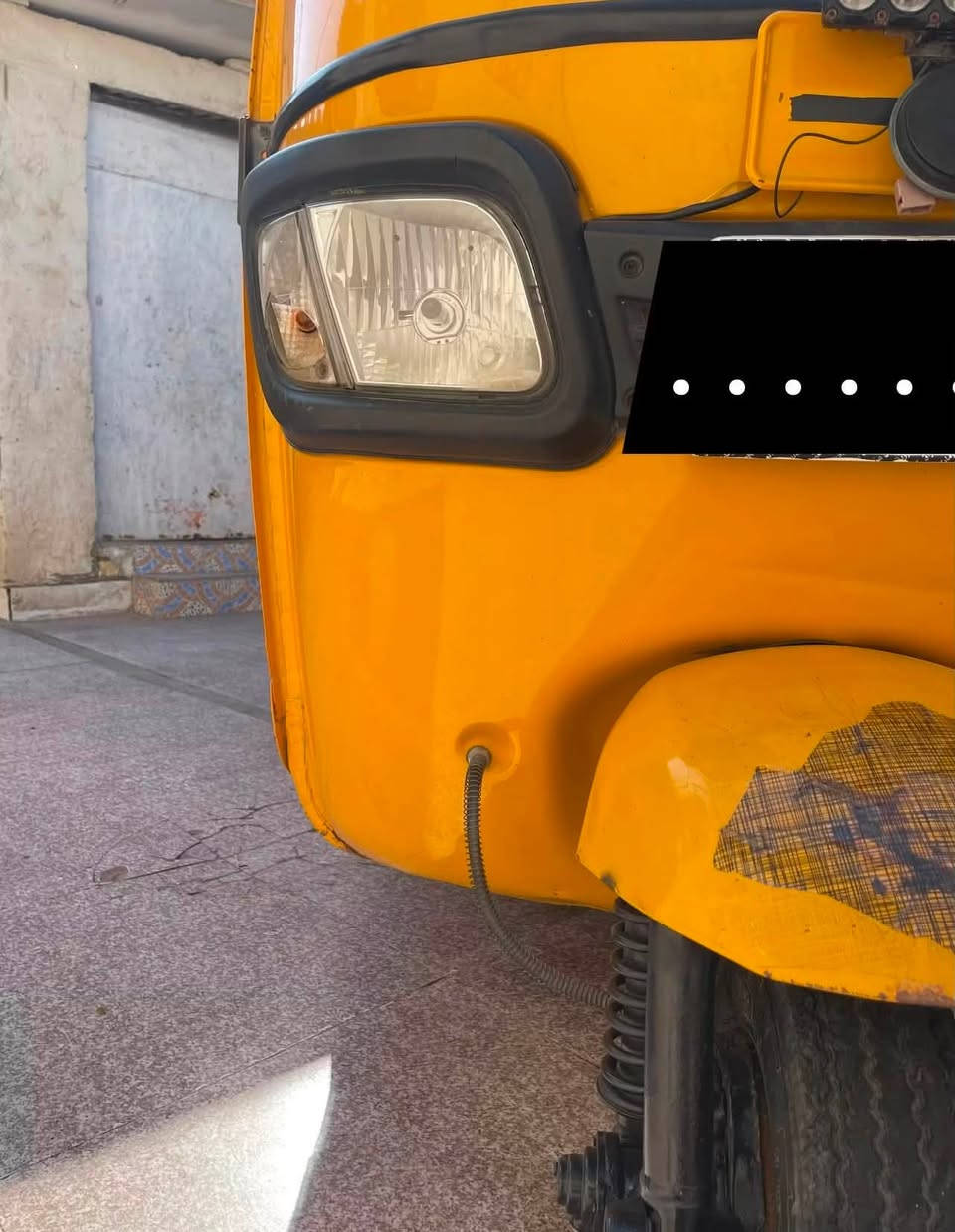 السلام عليكم تكتك مديل ٢٠ رقم وسنويه عماره التكتك البدي كفاله باقي تفاصيل اتصل وبخدمتك السعر ٥٦٠٠ وبيها مجال حك الجيه شراي بخدمته *********** مكاني بصره

