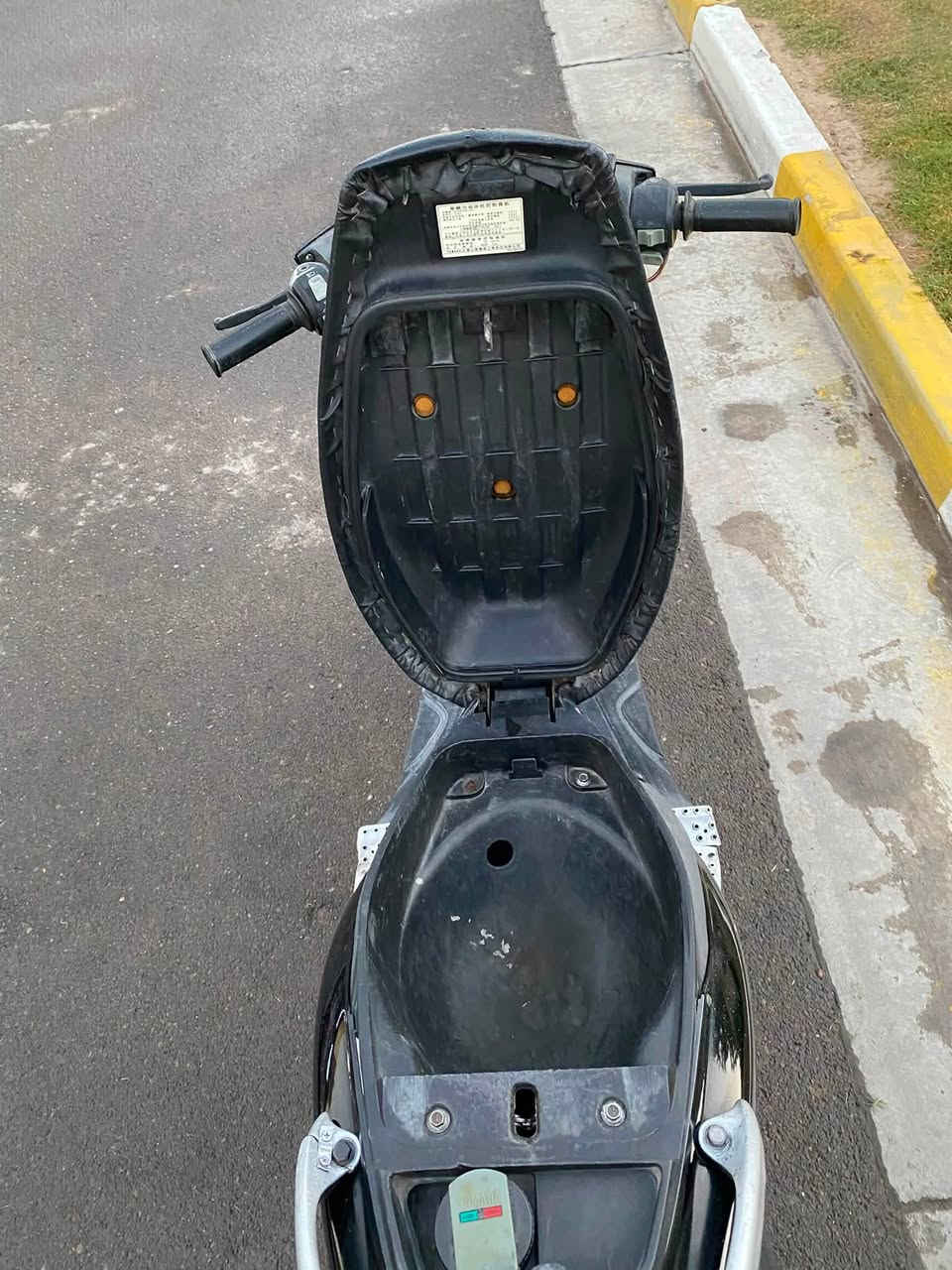 سلام عليكم دراجه ماكس عدله مابيه اي نقص بيه صوت سنجيل فقط كهربائيات شغاله السعر 375. وبيها مجال المكان مرور الطوبجي الاستفسار ***********
