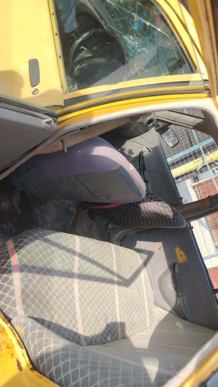 سلام عليكم سايبه البيع مديل 12مكينه برايد  جديده حداديه جديده بور مشط كهربائيّة جاهزه سنويه صليه مكان نجف سعر 6وراق  ***********
