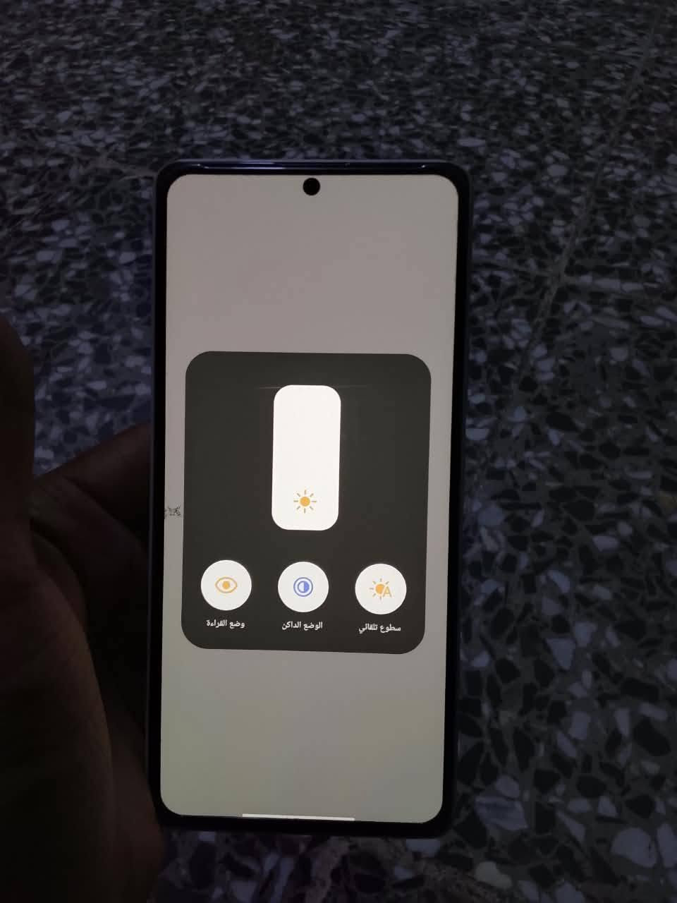 السلام عليكم جهاز للبيع Redmi note 13 5g جهاز بلادي كلشي شغال تجي تفحص وتاخذ سعره 225 مكاني بغداد مدينه الصدر

نص مكتوب في الصور:
- Xiaomi HyperOS 3.0.5.0 Redmi Note 13 5G اسم الجهاز التخزين ٢٥٣,٩ ج.ب/٢٥٦ ج.ب 3.0.5.0.VNQMIXM إصدار نظام التشغيل 15 AP3A.240905.015.A2 إصدار Android 2026-08-01 تحديث أمان نظام Android المواصفات والمعلومات التفصيلية