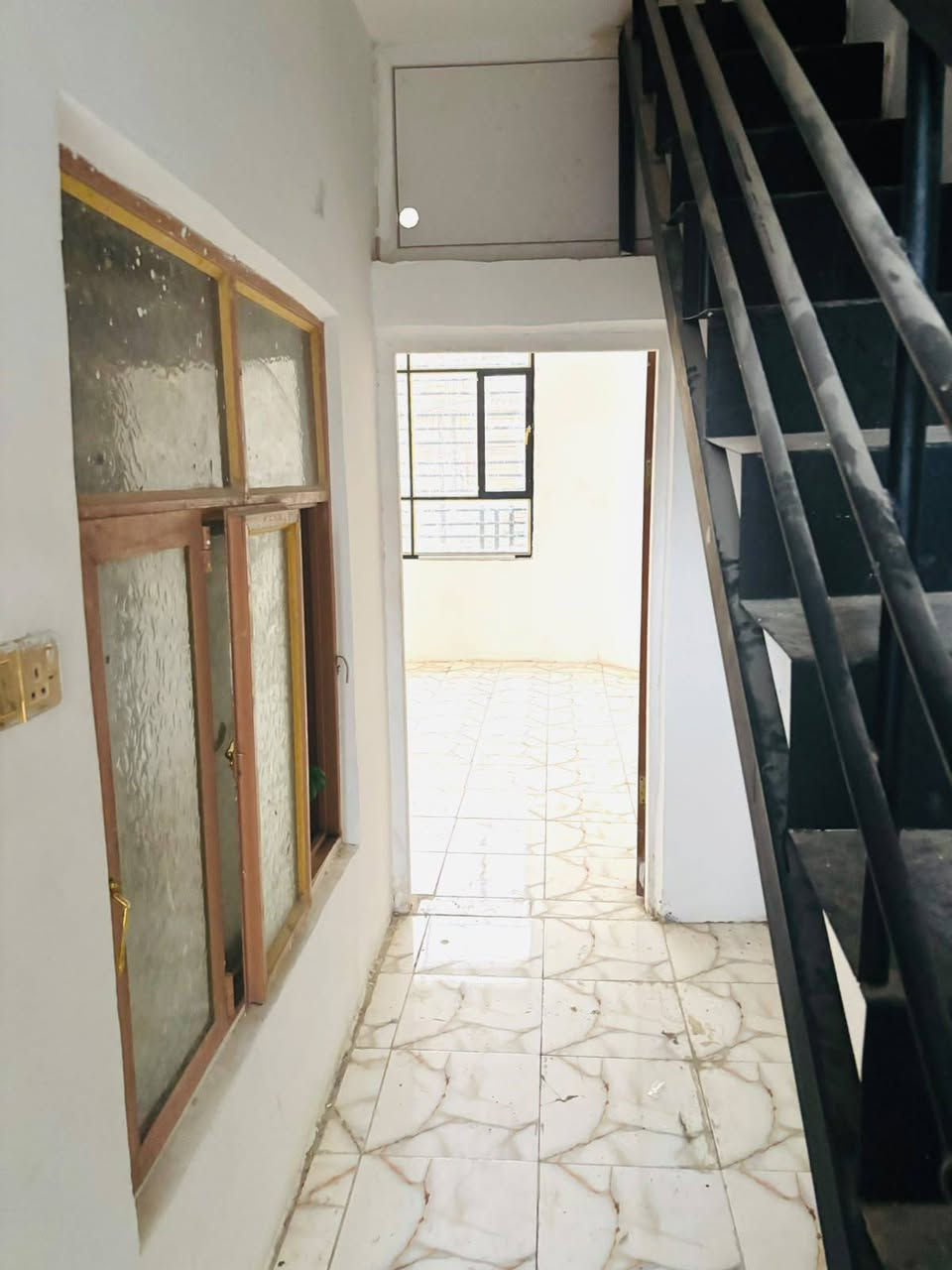 حي ميثم التمار • بيت للايجار • واتساب