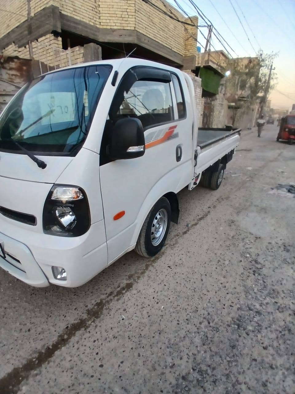 السلام عليكم كيا حمل مسكر دبلو جاف كير عادي  مديل19 فول وربع مواصفات رقم بغداد نكليزي بسمي سيارة مكفولة كفالة عامة وضع شركة عده بارد اربع اصابع بالربع الأيسر شراي يتصل ويدلل ***********
بغداد الحبيبيه شارع السجه بعد سيطرت وليد

السلام عليكم كيا حمل مسكر دبلو جاف كير عادي  مديل19 فول وربع مواصفات رقم بغداد نكليزي بسمي سيارة مكفولة كفالة عامة وضع شركة عده بارد اربع اصابع بالربع الأيسر شراي يتصل ويدلل ***********
