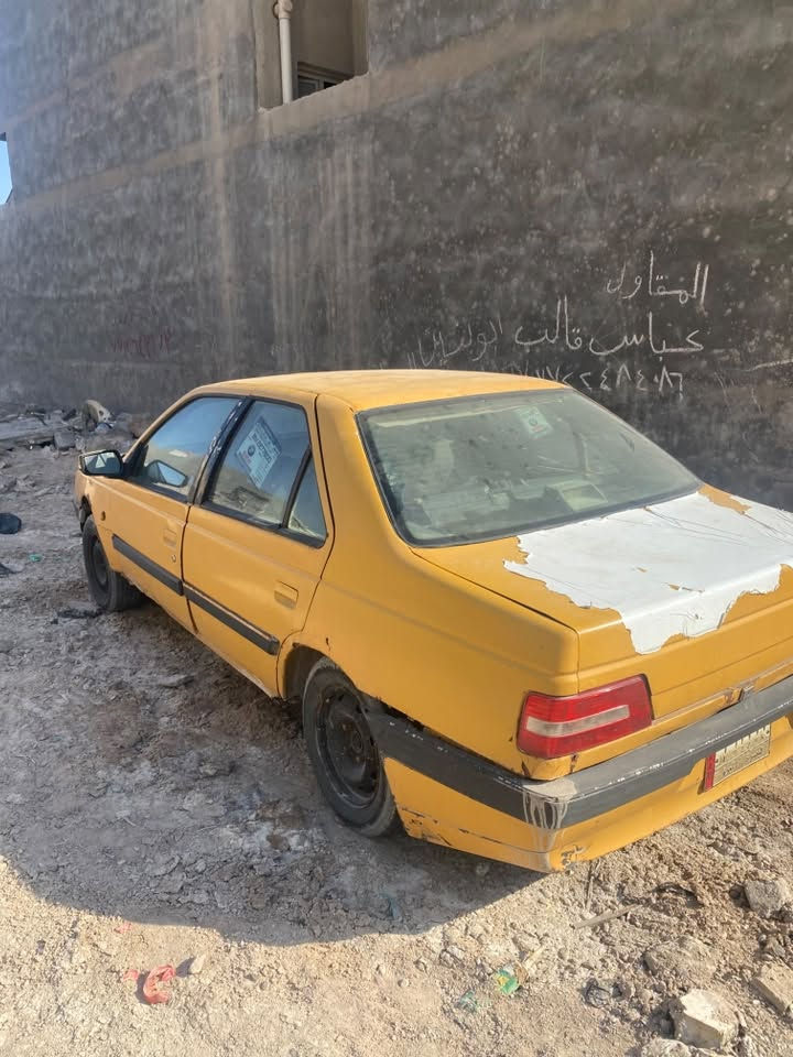 السلام عليكم بيجو 405 نقصها بس مكينه مكاني بصره ‭

‭***********‬

