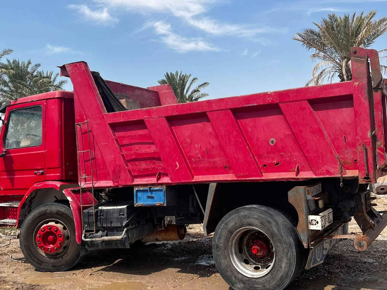 السلام عليكم
للبيع
سكانيا 112 ونص مديل 91، رقم نكليزي سنوية جديدة لل29، تحويل ثاني يوم،
مكينة كاورين تجفيت جديد كير 5/5 مكفول.
للاستفسار ***********
