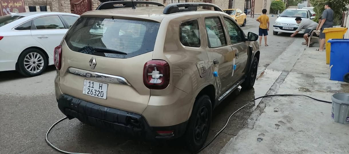سلام عليكم رينو داستر موديل 2019 محرك 1600 السيارة حرة تحويل مباشر السعر 70   قفلها 67 غير هاذ السعر مابيع مكاني بغداد تحويل مباشر السيار بيها شخط بل بنيد وشخط بل باب الورة الصدر وبيها باب صندوك بي صبغ نصه كلشي موضح بل صور السيارة جاهزة كير محرك صدر تبريد تخم تاير غرفتها نضيفه حيل وبيها دريم شفت داخلي صفحت السايق بي رجفه بصيطه اخوان كلشي ذاكر قفلها 67 سنويه جديد هزة جديد ***********
