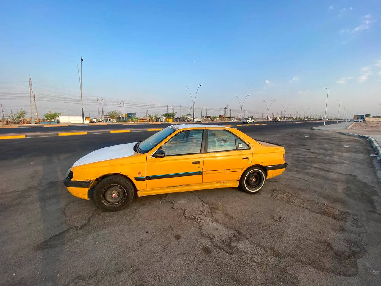 السلام عليكم بيجو 405 لبيع رقم بصره سنويه بعدهي ما منتهيه أكفلك بس اصولية والهيه والغرامات على المشتري السعر 15 وبيه مجال
رقم الهاتف 
***********
