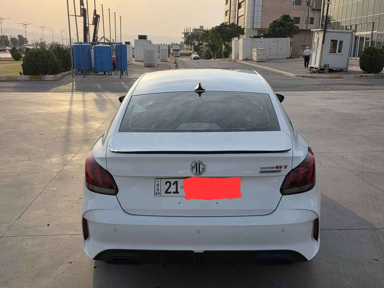 MG GT 2024 فول مواسەفات 
بێ بۆیاغ ، شکڵ مەرغوب
لەسەر سەنەوی Gt
گێر ئۆتۆماتیک ، بەسمە ، شاشە و کامێرا و حاسەیە ، ئاوێنە ئیشارەت ، تەحەکوماتی سەر سوکان ، سڵایدە ....
مەکینە 15 
گێر و مەکینە بە شەرت بێ هیچ کێشەیەک 
تەنیا ڕۆنی مۆتۆسێڵی بۆ بەکارهاتووە 
35 هەزار ڕۆشتووە 
جوانکاری بۆ کراوە 
 درگای پشت سەکن گۆڕاوە بە بیلاد کۆد و ڕەنگی خۆی بە زەمان 
بستێک دۆسەکەی تۆزی قوپاوی تێدایە ، هەندێک وردە شوختی هەیە 

نرخ / 112 معامەلەیەکی کەم

ناونیشانی سەیارە سلێمانی 
*********** 
*********** السليمانية, العراق
