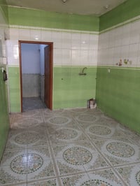 حي العسكري • ١ غرفة • صبغ جديد