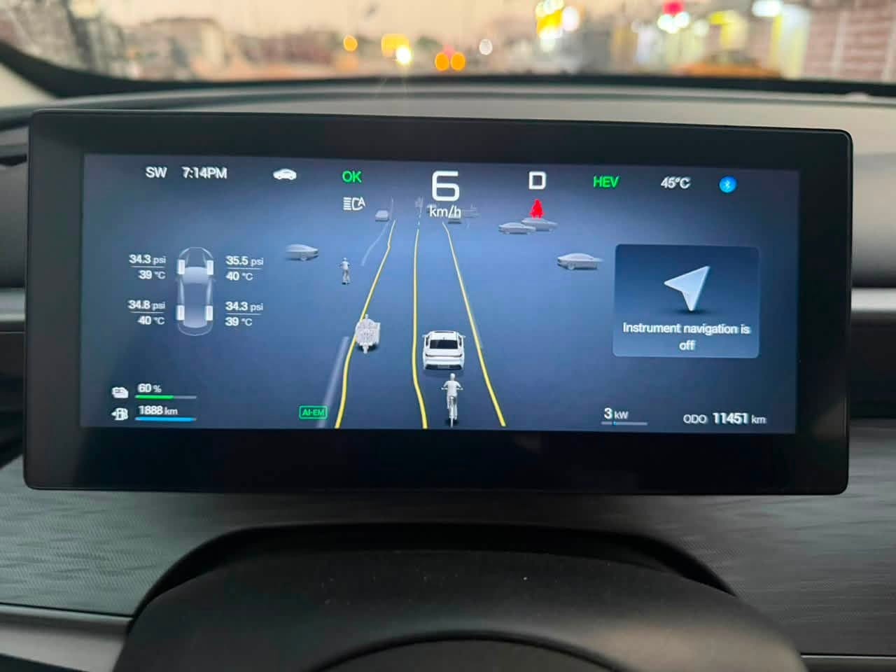 للبيع | BYD Seal 5 فل أوبشن 2025

🚗 الموديل: 2025
📍 الموقع: بغداد – التاجي

المواصفات:

* فل أوبشن
* ماشية 11 ألف كم
* 13 كاميرا
* فتحة سقف
* قيادة آلية
* Auto Park (الاصطفاف الذاتي)
* أرضيات الشركة الأصلية
* شاحن سريع 16 أمبير
* ومواصفات إضافية كثيرة.

الحالة:
السيارة نظيفة جداً، بيها بارد (خدش) صغير جداً بالجنطة وغير واضح، ومأشر عليه بالصور بكل شفافية. كذلك بيها تكحيل بسيط جداً بالدعامة الأمامية.

💰 السعر: 22,500,000 دينار عراقي
⚠️ السعر قابل للتفاوض بحدود بسيطة جداً.

للعلم، سعر الزيرو حالياً حوالي 25 مليون دينار.

للاستفسار:
📞 ***********
📞 ***********

متوفر واتساب واتصال.

