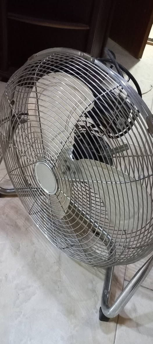 شبه جديد سعر ٢٥ الف مكان دهوك *********** دهوك, العراق

