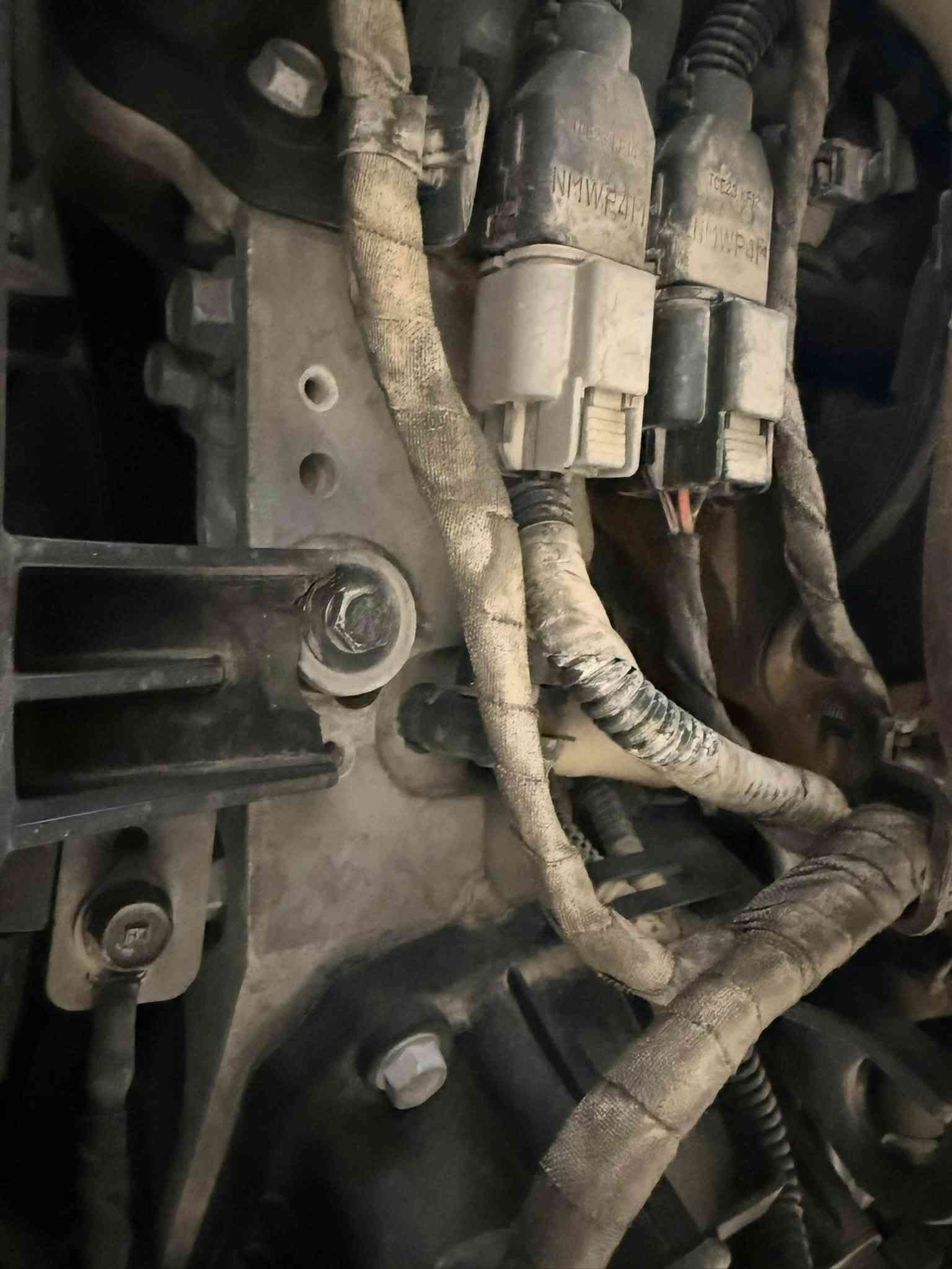 السلام عليكم . كيا موهافي 2011 وارد خليجي رقم بغداد بسمي فول مواصفات بصمة تشغيل وابواب فتحة سلايت كراسي كهرباء كشنات جلد لايت زنون 3 قطع تبريد وتبريد لمس فور ويل بك لايت لد مري شفط وباقي المواصفات المعروفة بيهة الجاملغ الامامي مصبوغ نتيجة شخط بسيط بدون دواخل وباقي السيارة مكفول عندي فديو توضيحي يشرح كل تفاصيل السيارة محرك بلادي مامفتوح ولكير هم مامفتوح بيهة تخم تاير جديد وبدون اي نقص السيارة الحمدلله السعر 120 ورقة مكاني بغداد الكرخ حي العامل قرب البانزين خانة رقم الهاتف ***********
