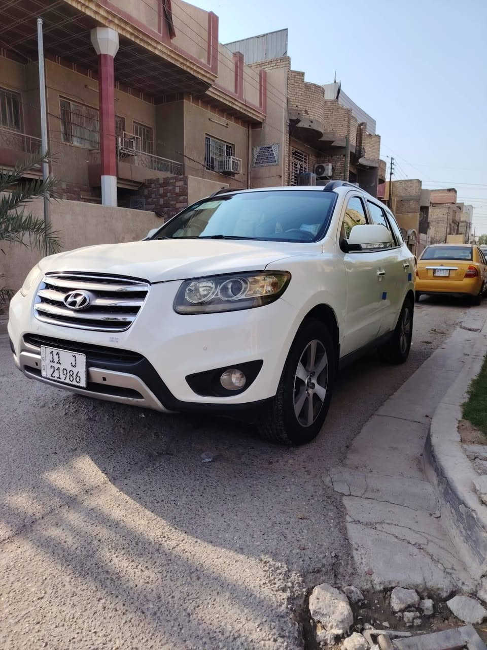 سنتافية • موديل ٢٠١٢ • رقم بغداد