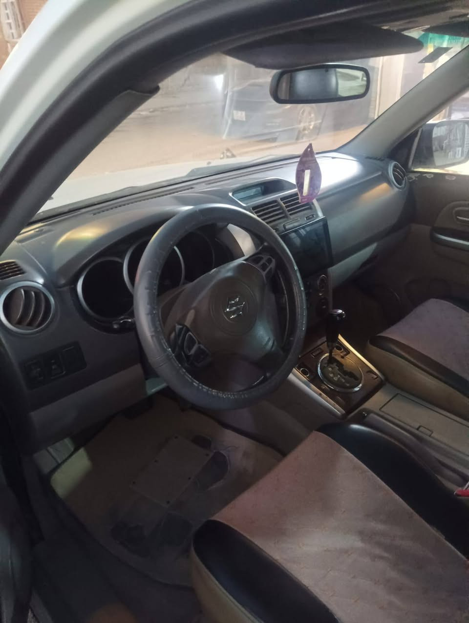 سياره للبيع كفاله مكينه كير حداديه تبريد تخم تاير موديل ٢٠٨ رقم بغداد بسمنا نجف مشخاب سعر جدأ مناسب ٥٥$بيه مجال حك الجيه ***********
