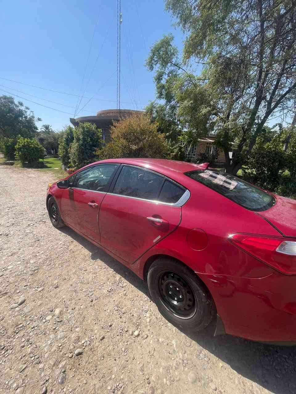 البيع فورتي مديل ٢٠١٥ وارد مريكي حادث بس بنيد مصبوغ جتاف والغد كفاله فول عده بصمه والفتحه 
مكاني بغداد شعله سعره ٩٥ بيه مجال ***********
