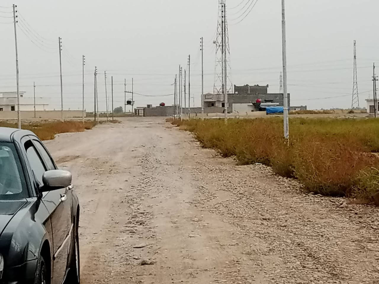 قطعه ارض للبيع للمساحه 200 مجاور اساله الماء طريق الزبيديه المجمع الجديد خدمات متوفره ماء الكهرباء سعر مناسب *********** ❤️***********
