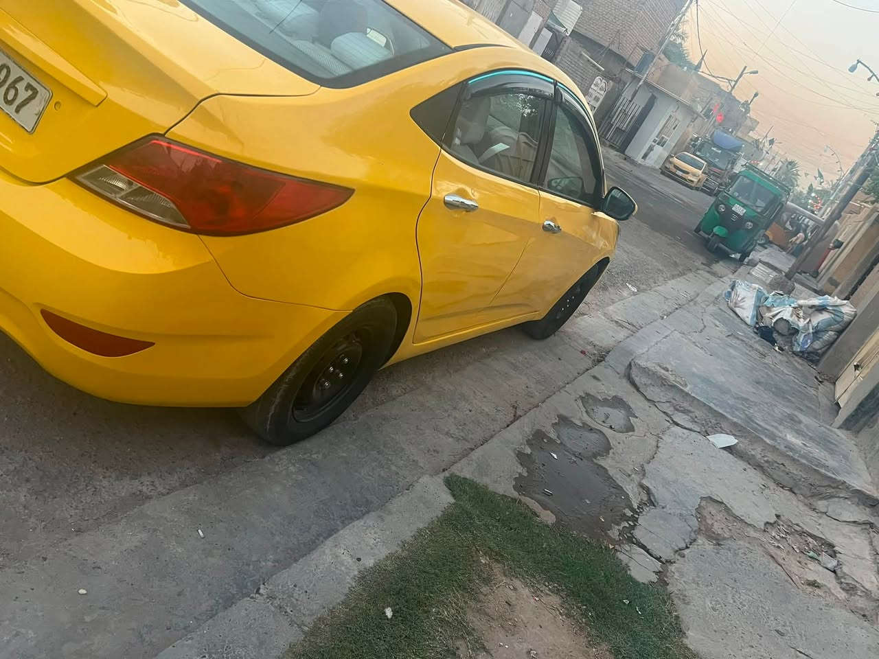 السلام عليكم اكسنت امريكي 2015
كل نقص مابيها حادث جاملغ امامي وجاملغ خلفي رقمها مثنى مكاني بغداد
#السعر 73 بيها مجال بسيط 
***********
