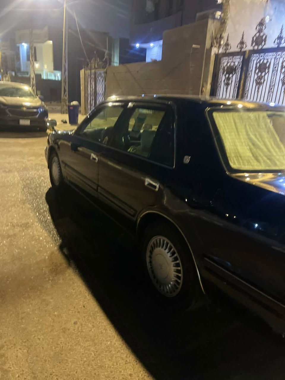 راس الثور • ١٩٩٧ • للبيع