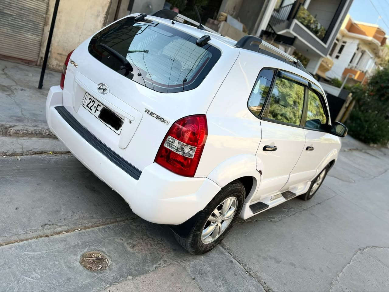 هۆندای تۆکسۆن ٢٠١٠ بئ بۆیاخ بئ سارد بئ شوخت 
وەک دەقی شەریکە ماوەتەوە 
تەنها یەک کارتی هەیە بە نوک بۆنید ماباقی هیچی نیە 
ناو زەرد 
Abs
سنەوی تا ٢٠٢٩ تازەیە رەقم باریک ژمارە هەولیر 
بەشرتی تحویل 
***********

***********
Vip car for drive شمشمل, السليمانية
