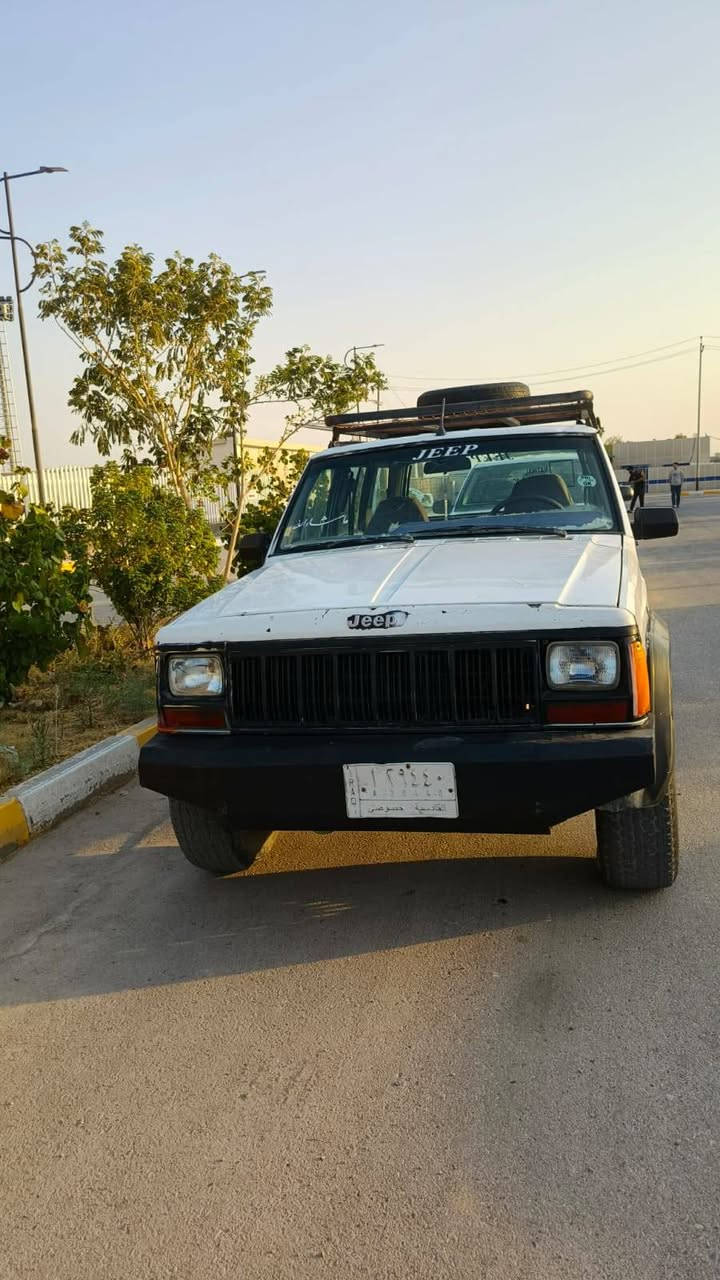 السلام عليكم جيب موديل 92 محرك وكير محور 3000 واكسن مكفولاة السعر 40وبيه مجال
لتواصل خاص او على ***********
