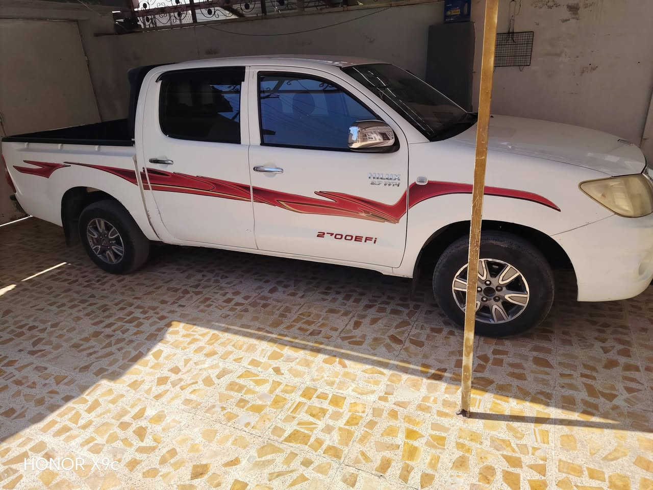 ماشيه ٢٤٠الف لاتبخير لاسرفيه اسنويه صاقطه صارله شهر  بارد قليل كابون رقم دولي جديد تبريد فول  شاصي  12 سعر 170 بي مجال بصيط رقم الموبايل *********** كورك ***********
