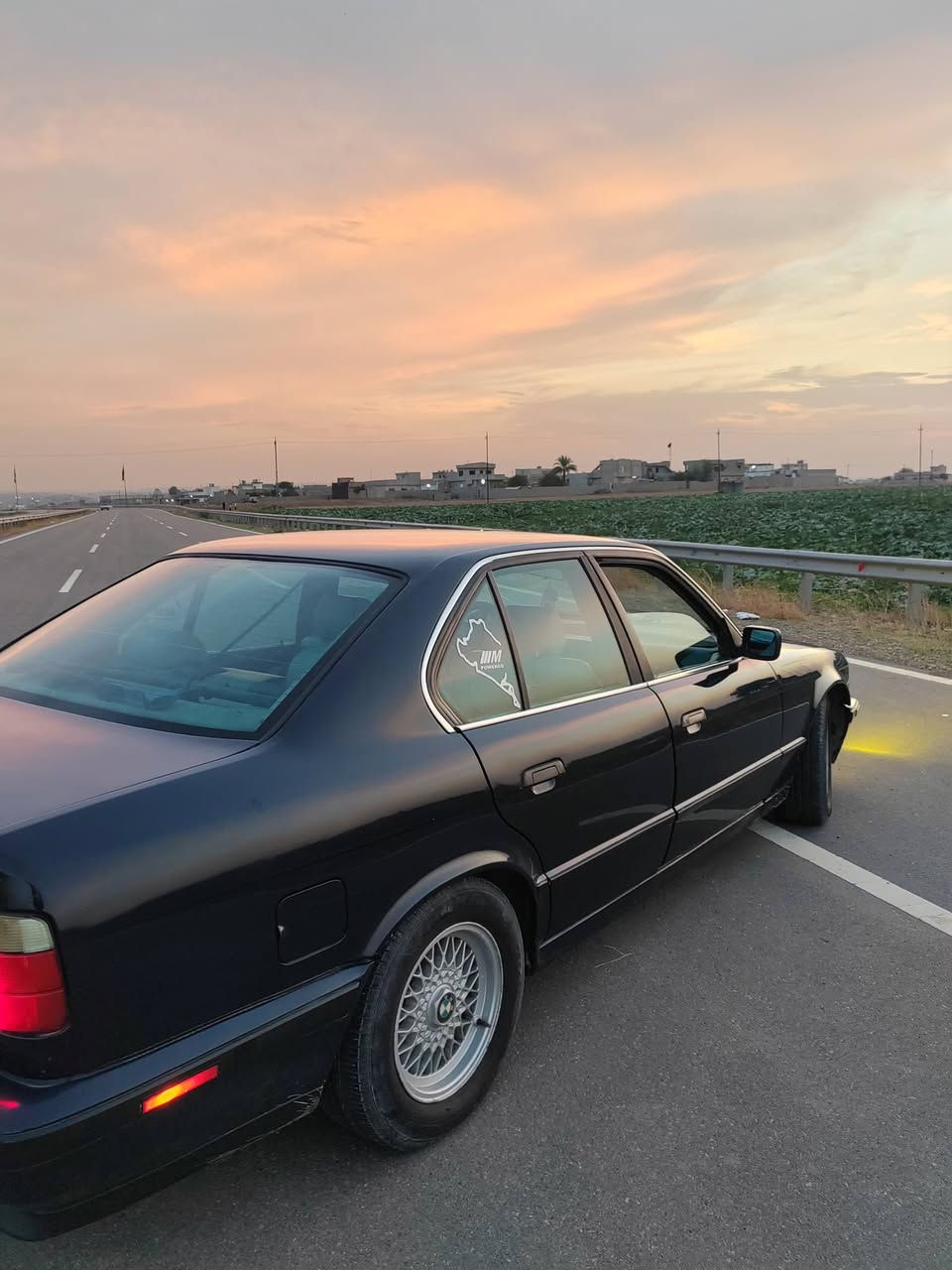بي ام ٥٢٠ • ١٩٩٣ • محوله ٥٢٥