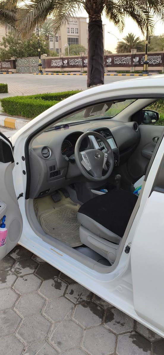 نيسان صني 2025 كفالة عامة من كلشي حتة من الشخط والبارد فول مواصفات ويل كب بلادي شاشة تبريد قطعتين سيارة على وضع الشركة 
مكاني نجف 
السعر 119 وبيهة مجال 
***********
*********** النجف, العراق
