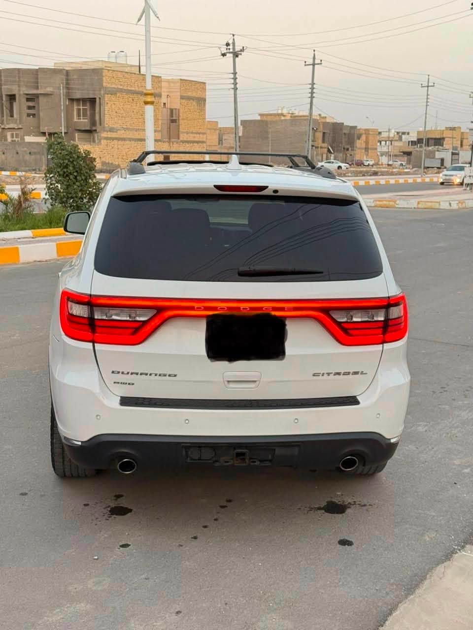 دورنكو موديل 14 مرمز 24 
مرقم بصره شهداء 
فول مواصفات سيتايدل 
اعلى فئة فول الفول حتى رادار امامي 
محرك 8 سلندر هيمي السياره جاهزه 
السعر 175 وبيه مجال 
العنوان الناصريه  المركز 
للأستفسار اتصل وتدلل 
*********** 
***********

