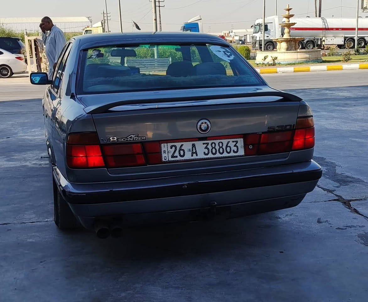 BMWموديل 1993للبيع فقط
8/530سلندر 

تدفئه/ تبريد 

تخم تاير / شاشه 

منضومه زنون

كهربائيات شغاله فول 

رقم /صلاح الدين 

مشروع وطني 

باسمي السياره تحويل 

في اي مكان 

 كير ومكينه شرط النشاط والنضافه

العنوان واسط/ العزيزيه 

موبايل ***********

***********
