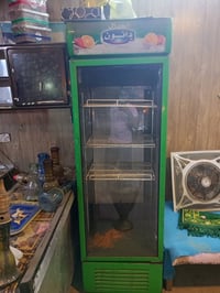 للبيع غراض كوفي ليريدهن يراسلني وهذا رقمي 07738168266