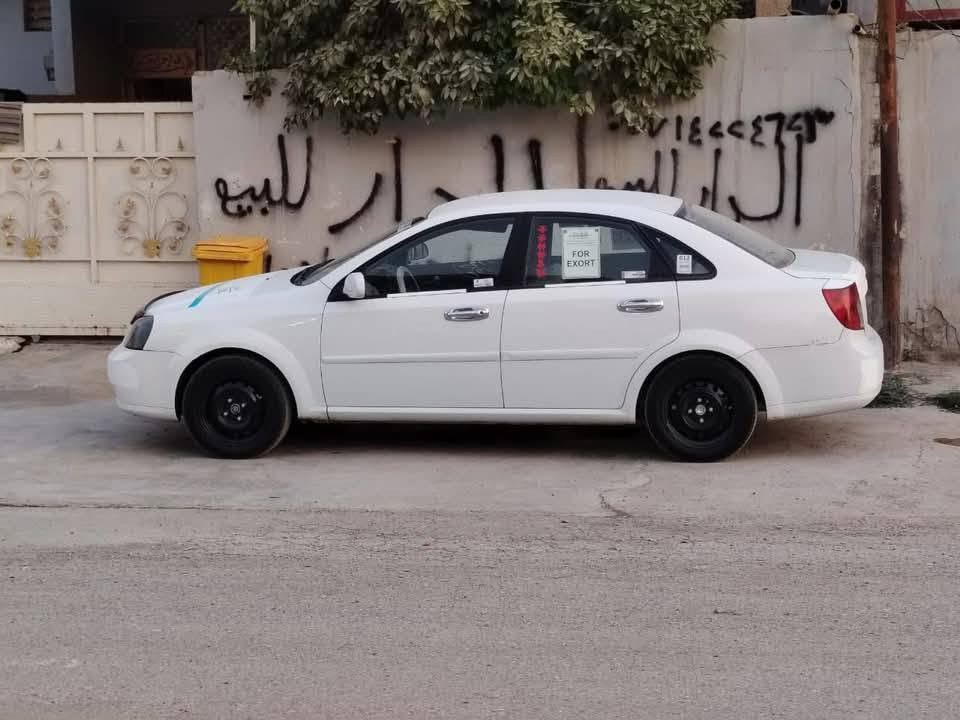 سلام عليكم
سياره اوبترا
 موديل 2007
زنون جديد
التايرات جدد
تبريد ثلج 
مكانه بابل
السياره مداور بسمي
سنويه 2030
40وبيها مجال
رقمي ***********
خابر وتساب+ خط
