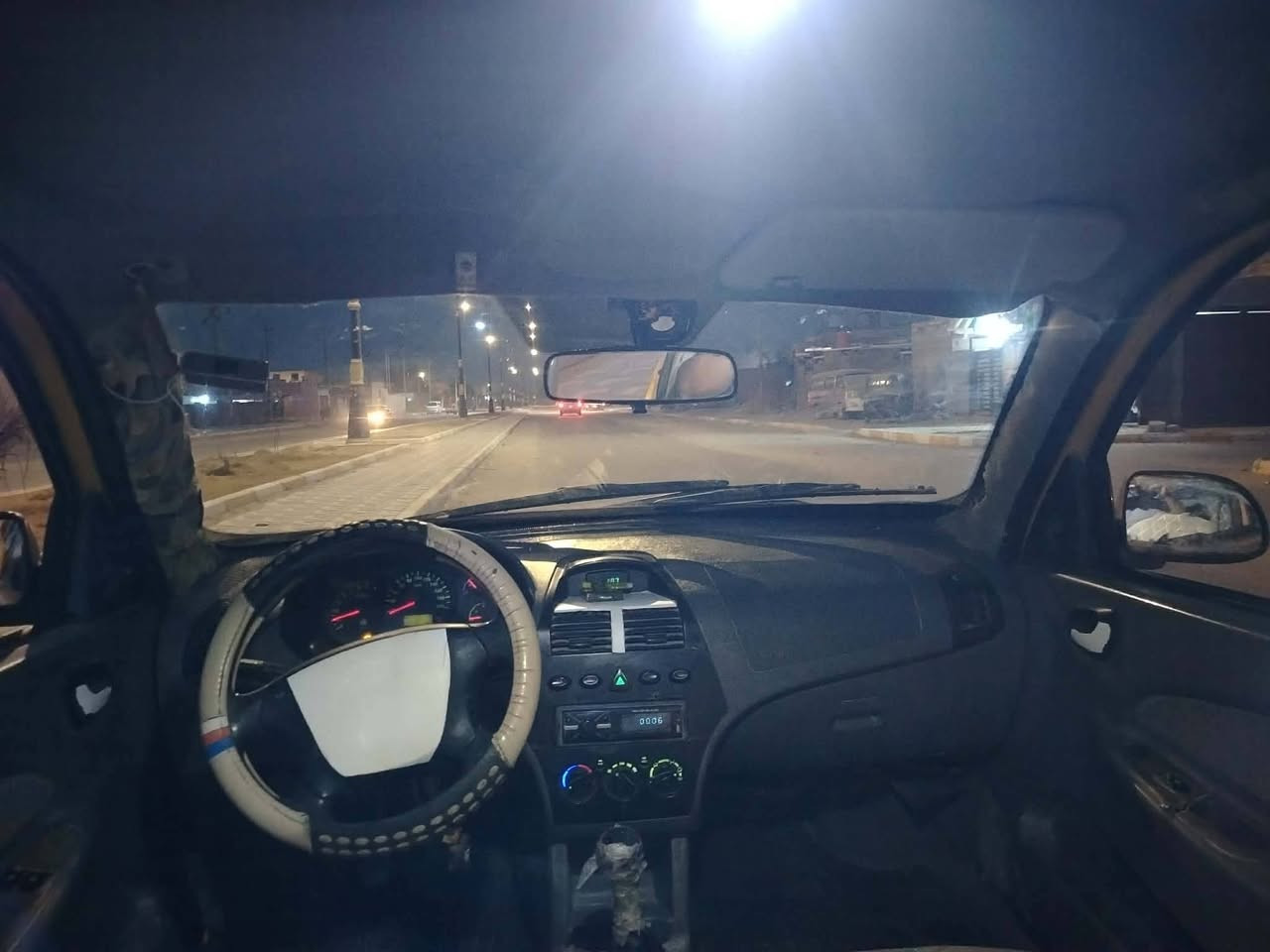 سلام عليكم مكلف بلنشر طيبه موديل ١٣ سياره مكينه وكير وحداديه وتخم تاير نضاف سنويه عضم عاج بصره راعيه موجود شرط التحويل سنويه نافذه بل٢٤مكلف بلنشر السعر.         ١٧    ورقه   وبيها مجال مكاني ذي قار ناصريه ناحيةالفضليه. رقم صاحب السياره ***********
